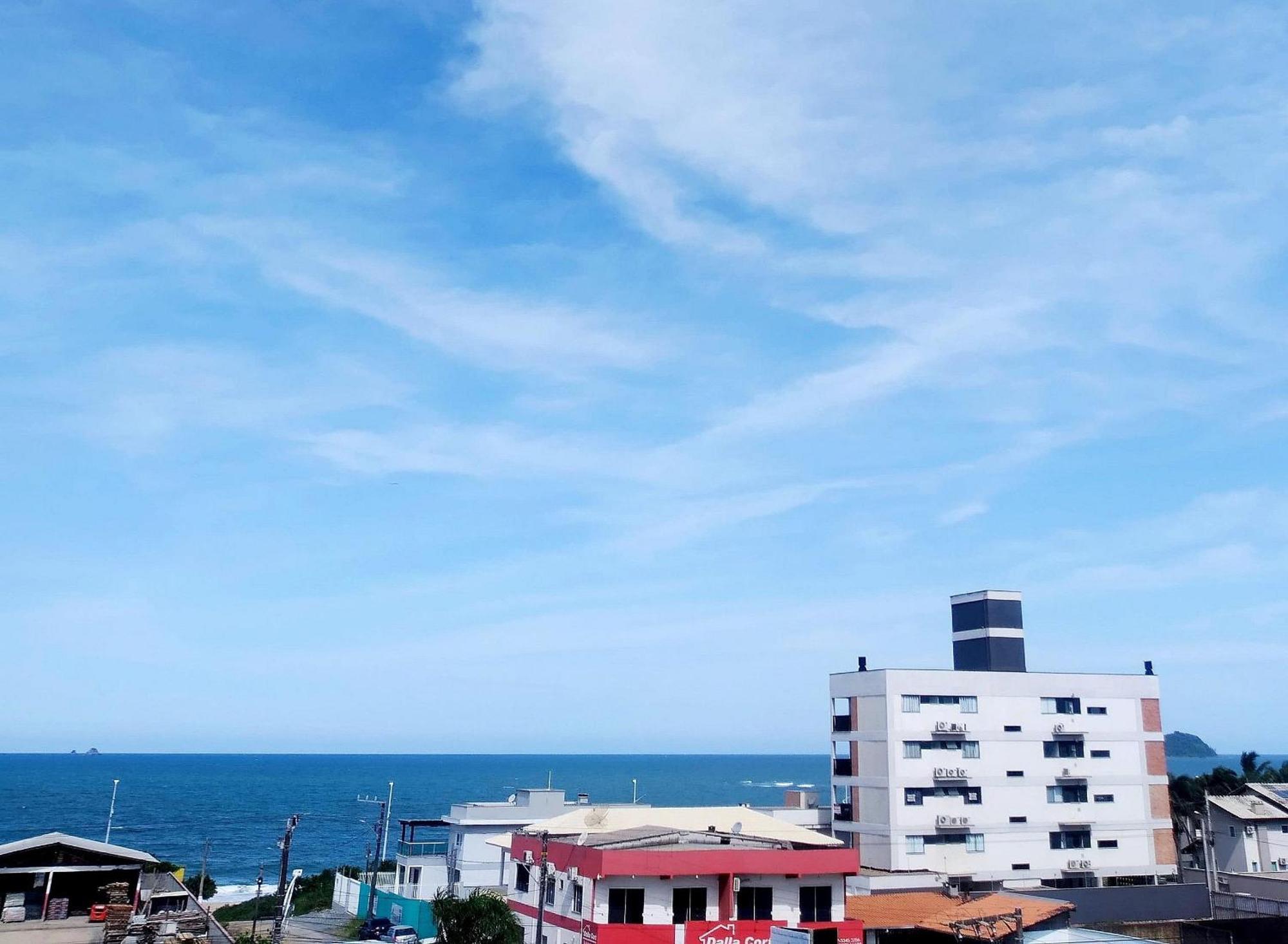 150M Da Praia Em Um Fantastico Edificio Em Balneario Picarras Apartment Exterior photo