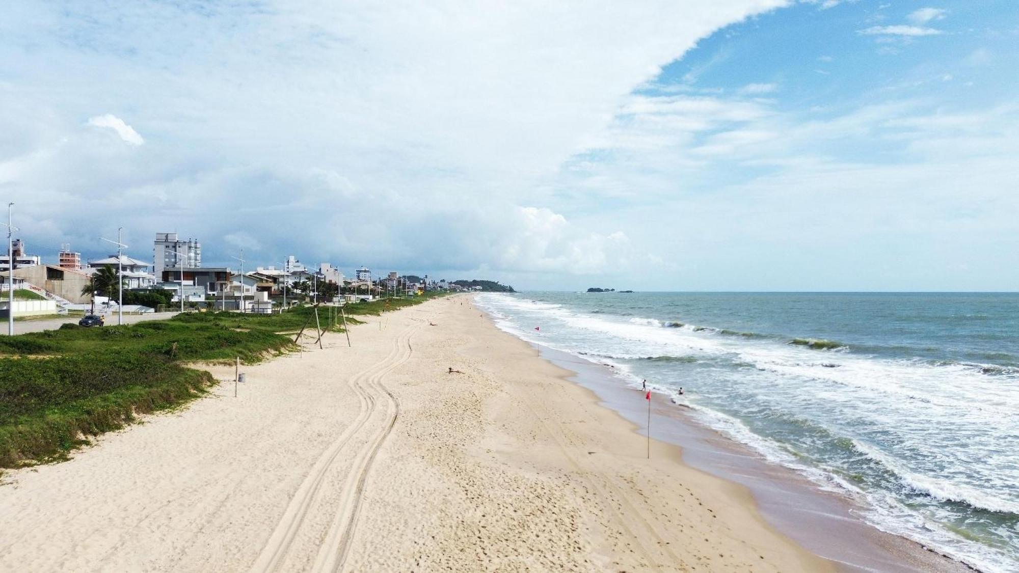 150M Da Praia Em Um Fantastico Edificio Em Balneario Picarras Apartment Exterior photo