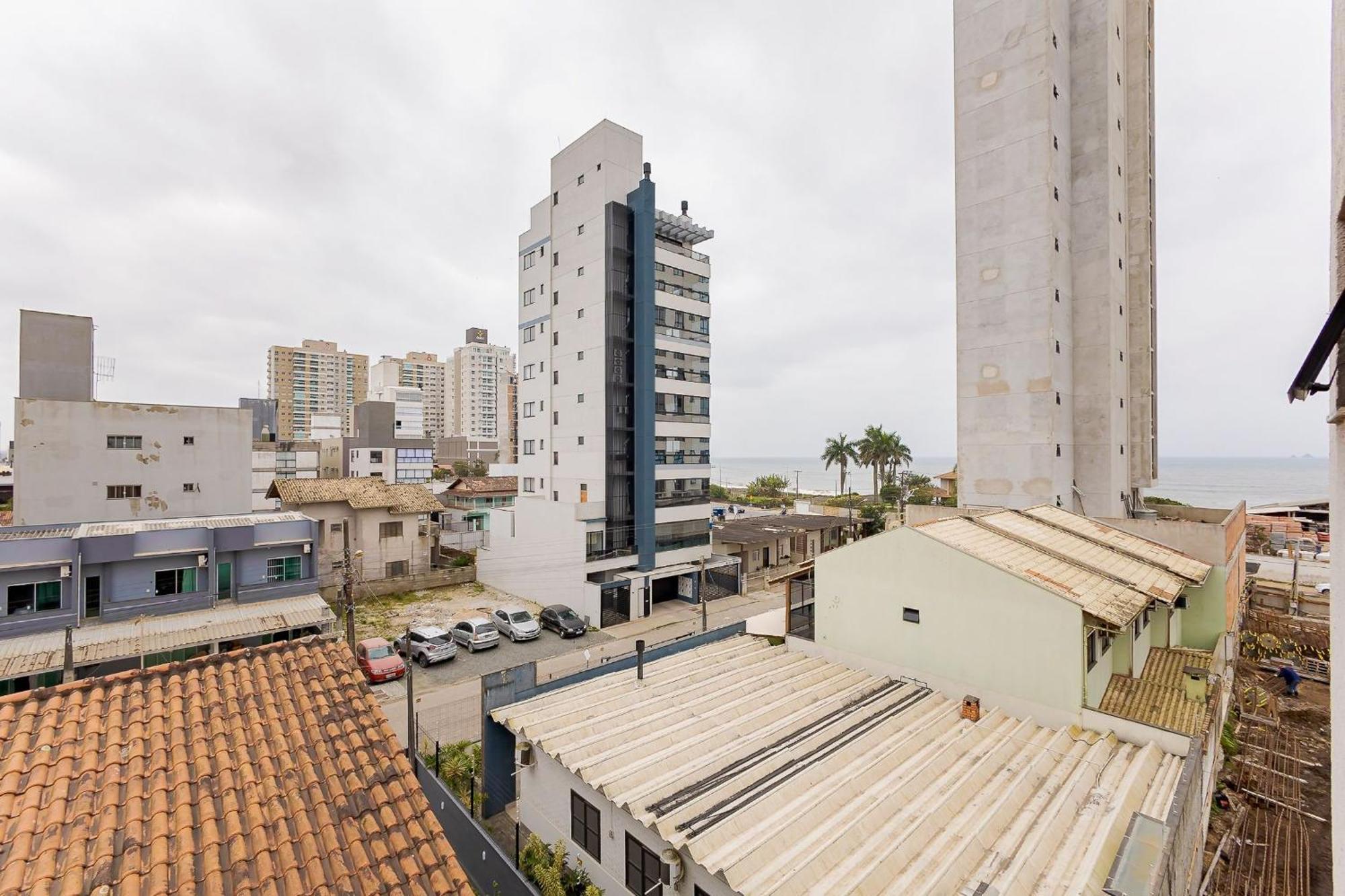 150M Da Praia Em Um Fantastico Edificio Em Balneario Picarras Apartment Exterior photo